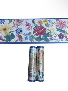 Wallquest Vintage Wallpaper Border 2 Rolls Floral French Cottage MJ52251B NEW